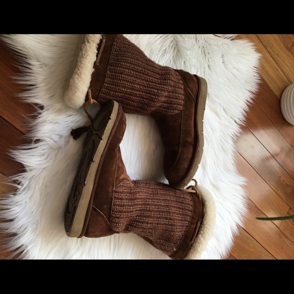 UGG Surburb Crochet Knit Boots -Chocolate 6 - Picture 8 of 9